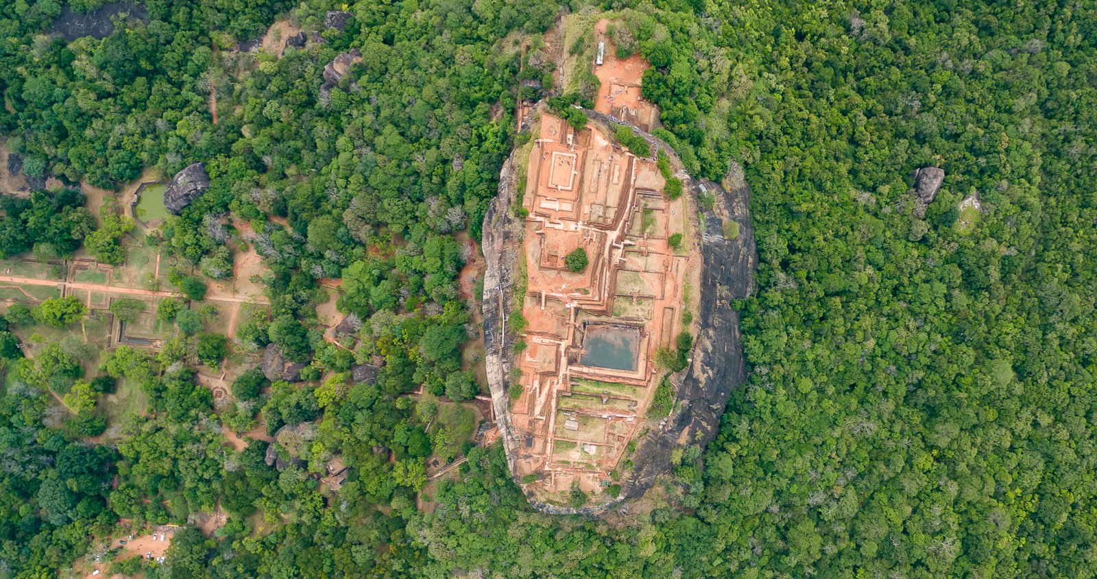 Sigiriya viewed from above (via dronepicr, Wikimedia Commons)